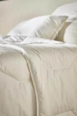 Camif Couettes|Couettes><noscript><img width=