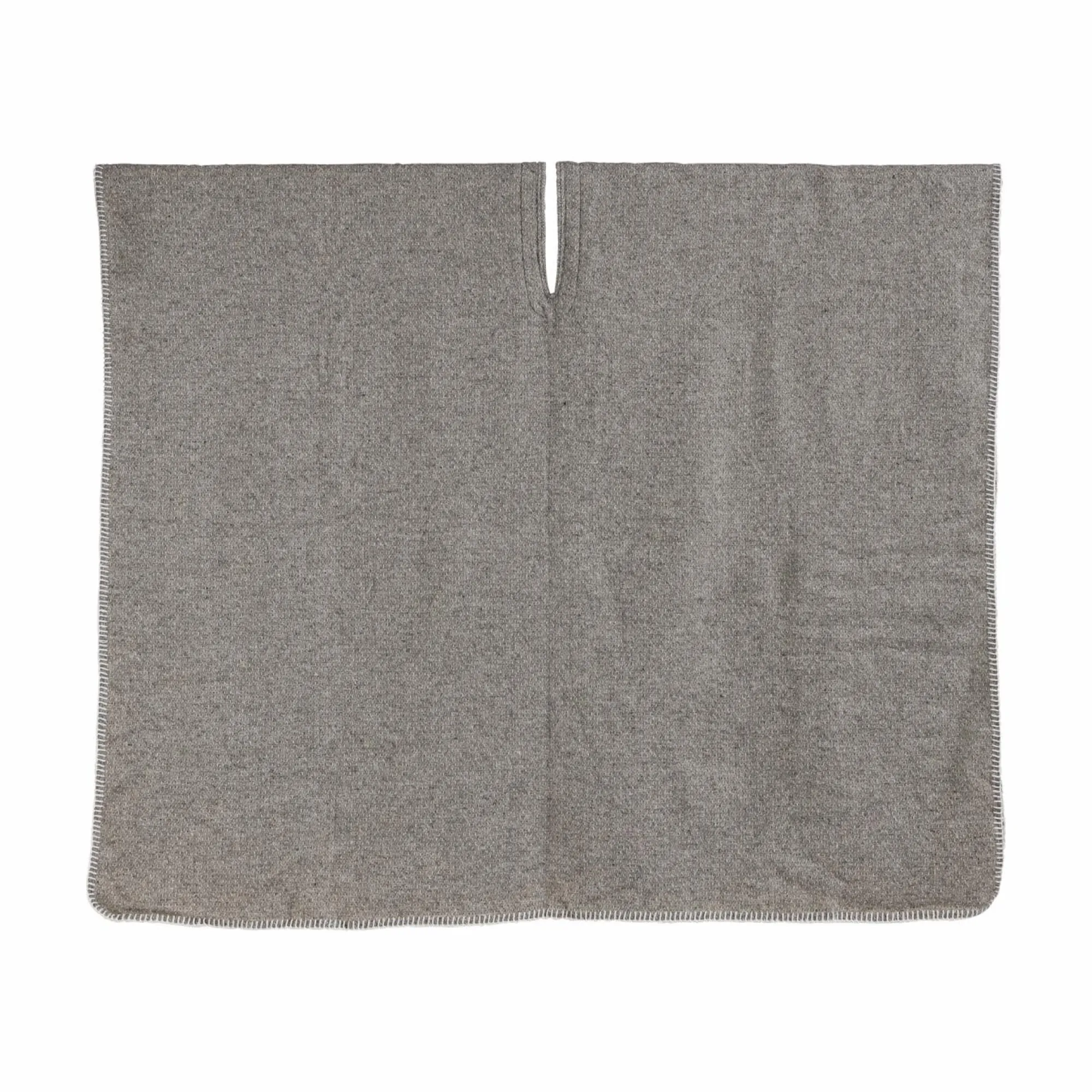 Camif Plaids|Plaids>Plaid poncho multifonction en laine Pema -